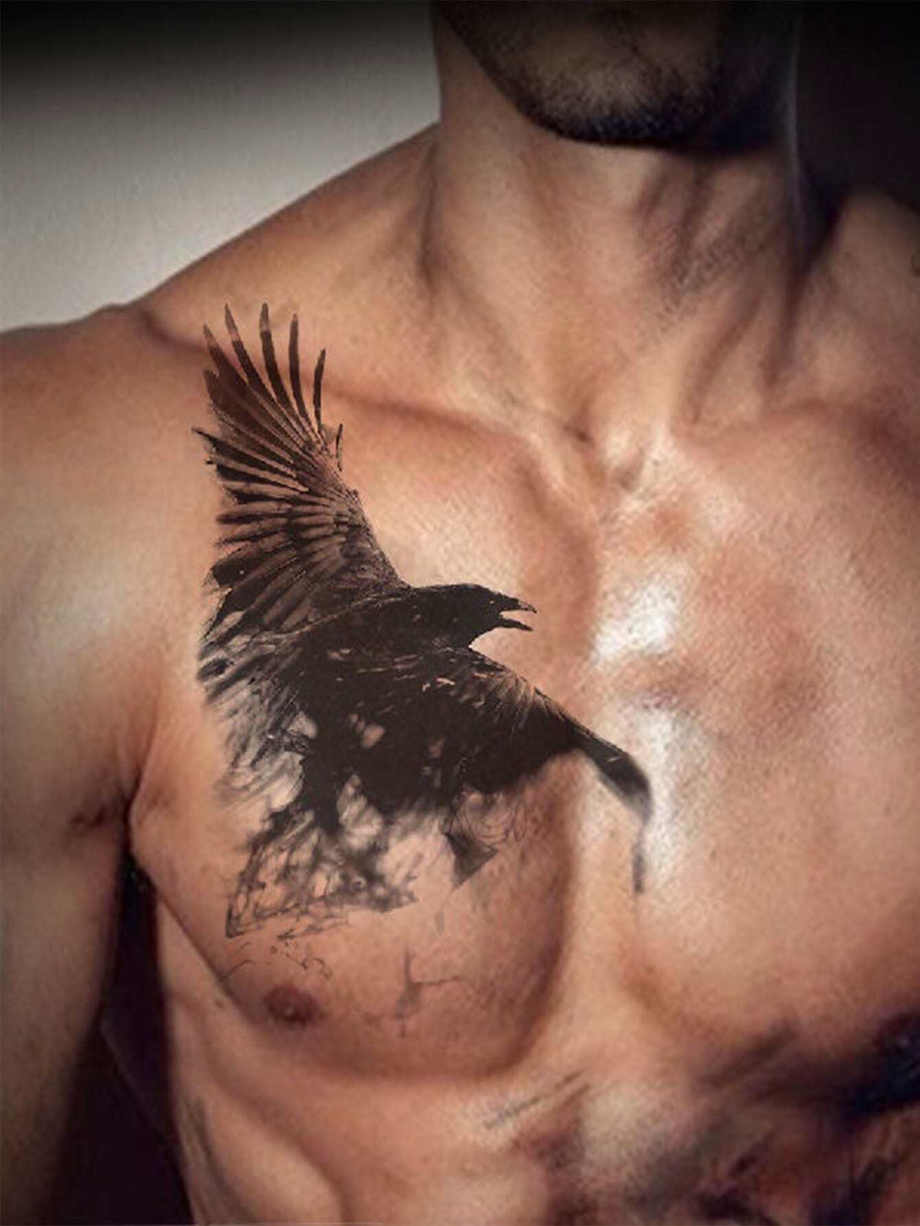 7902 a13-01 Una pegatina de tatuaje temporal resistente al agua con diseño de cuervo