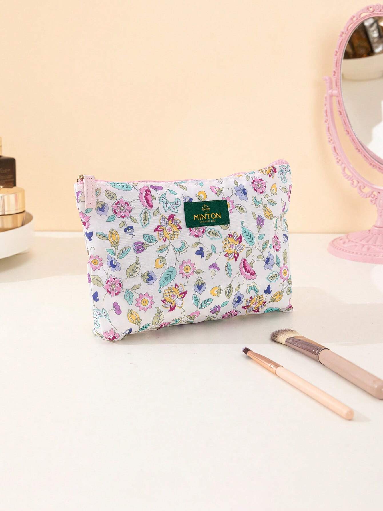 6411 1a-02-01 Bolsa de maquillaje con patrón floral