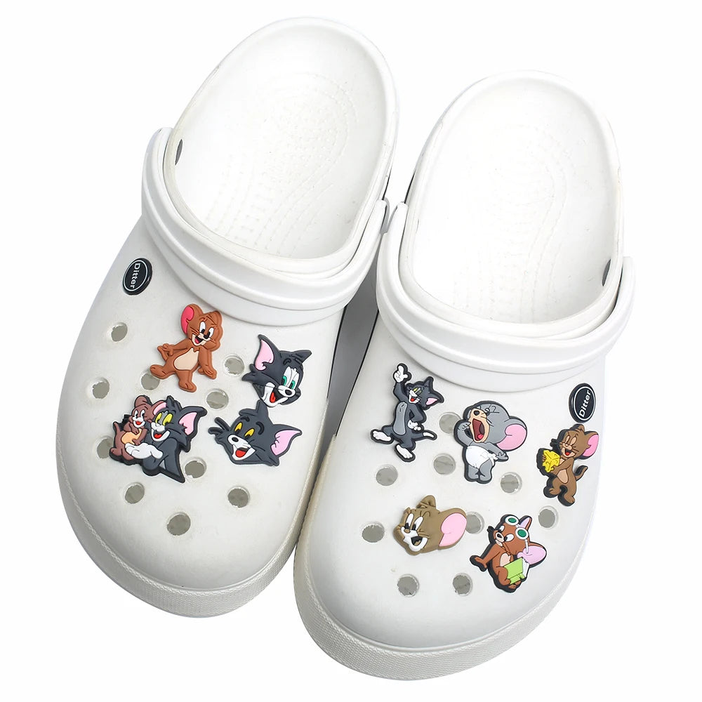 11313 B04-01 13 piezas Juego de dijes de dibujos animados para zapatos de diseñador, accesorios de decoración de zapatos de Tom y Jerry