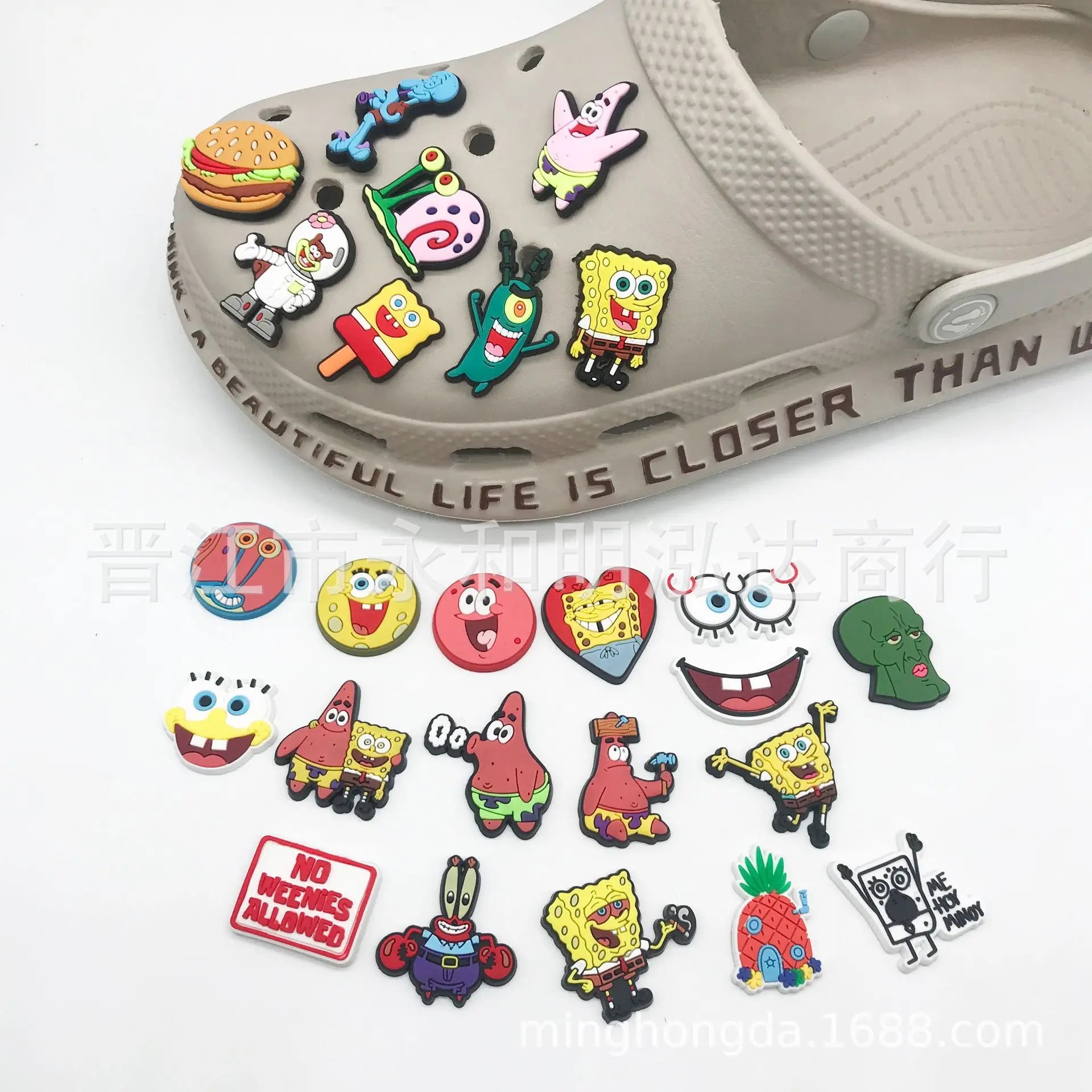 11311 B04-01 20 PiezasHebilla de zapato de Anime de animales de esponja para niños, dijes de Crocc